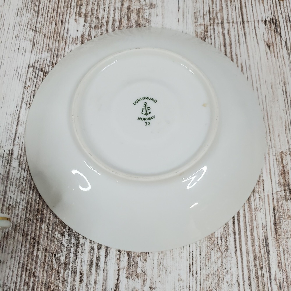 Vintage Porsgrund Norway Farmers Rose Scalloped Porcelain Cup and Saucer Set - Picture 6 of 6